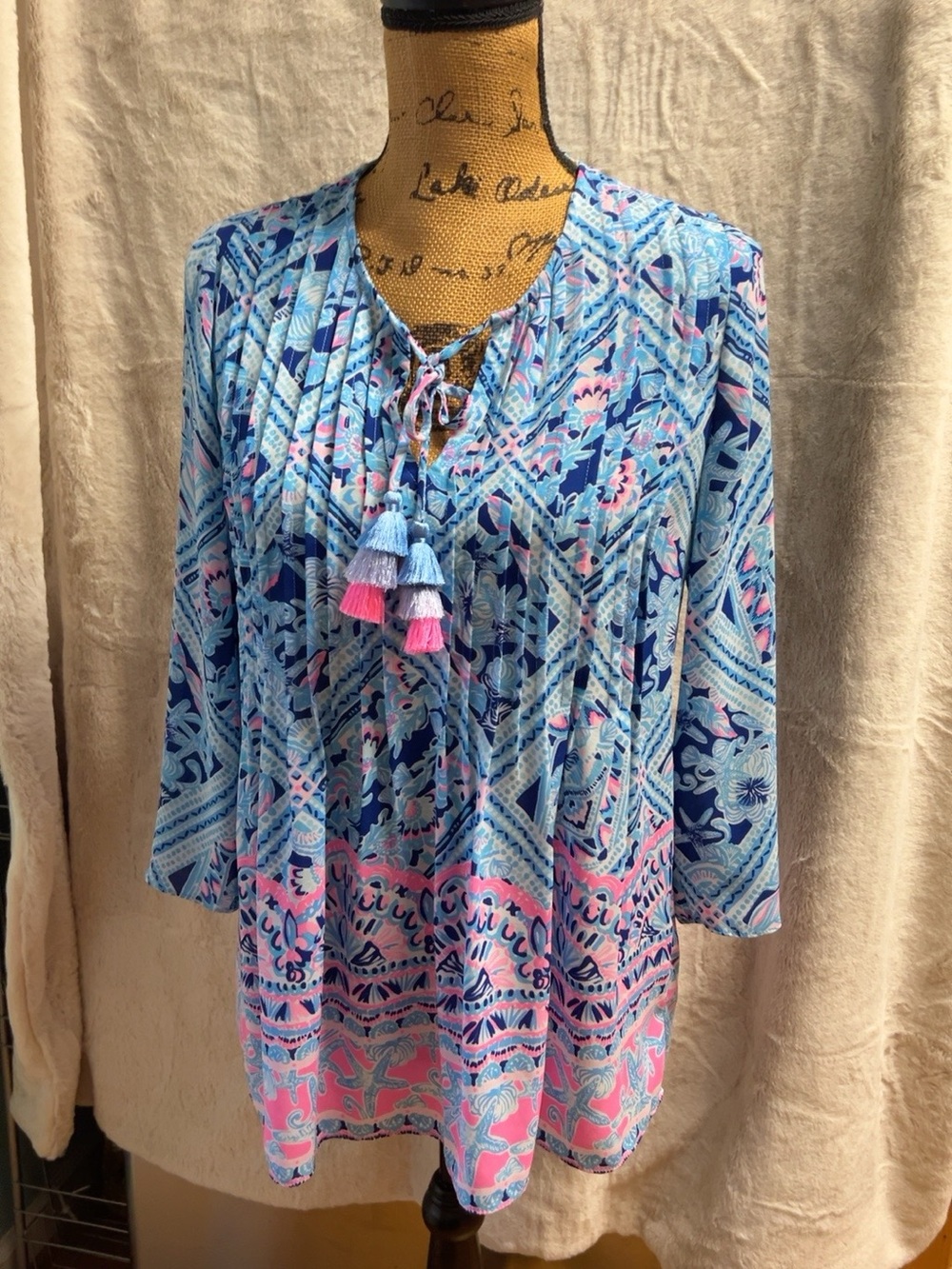 Lilly Pulitzer Marilina Tunic Top in the colorful Meet Me On The Dock print.